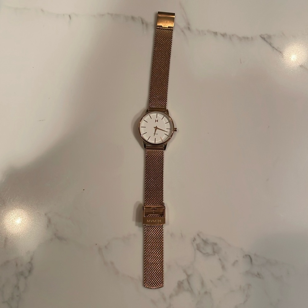 MVMT Avenue Watch